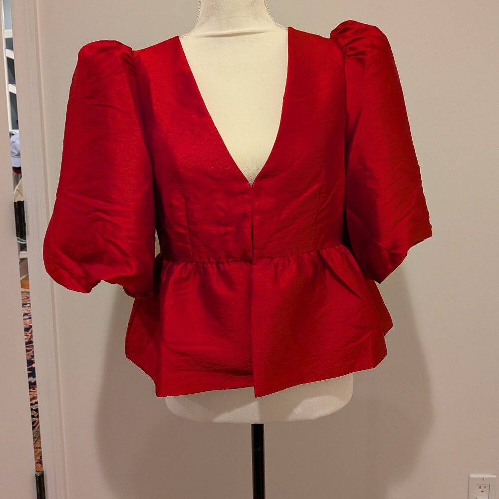 H&M red peplum top with poof sleeves
